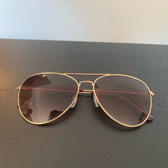 H&M gold-framed brown aviator shades - Picture 2 of 4
